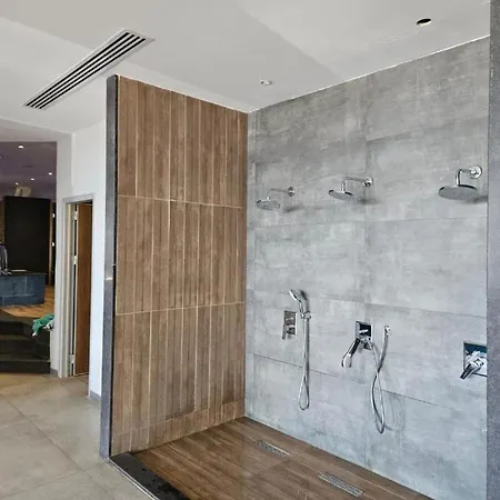студия 40 терра Caesar Blue Large With Sea View And Aquapark Apartament Gastria