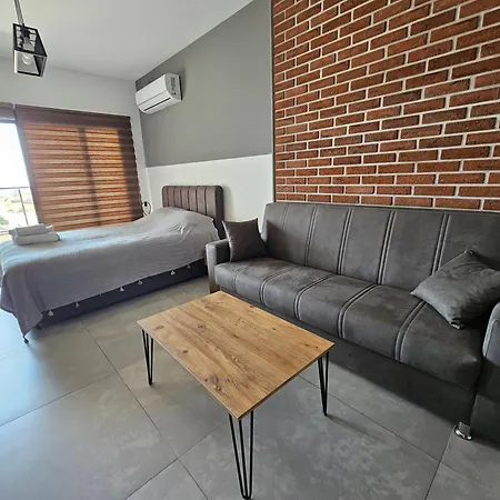 студия 40 терра Caesar Blue Large With Sea View And Aquapark Gastria